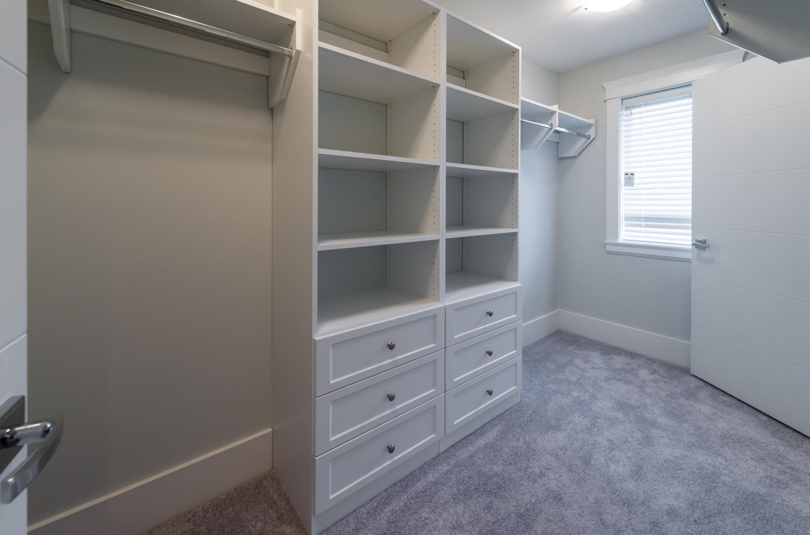 Walk-in sur mesure Rosemère, Walk-in sur mesure Laval, Walk-in sur mesure Montréal